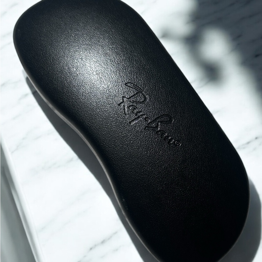 Ray-Ban Black Sunglasses  Glasses Hard Case storage
